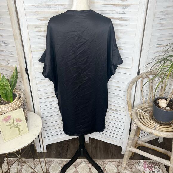 VICTORIA'S SECRET Women's Satin Robe Pajama Top Black NWT One Size Ruffle Sexy - Picture 8 of 12